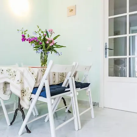 Les Agaves By Interhome Apartment Le Lavandou