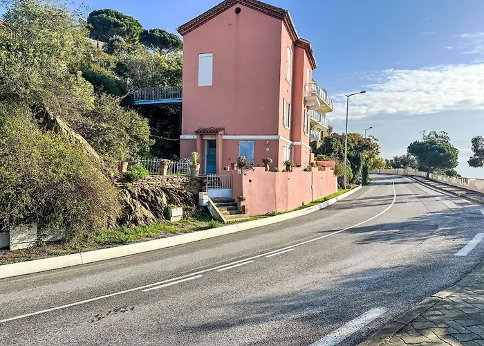 Les Agaves By Interhome Le Lavandou